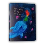 Capa do caderno Mar da Entrelinhas, sem pauta, com arte exclusiva de artista brasileiro
