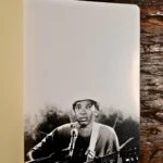 Caderno Clube da Esquina da Entrelinhas, sem pauta, com arte exclusiva de artista brasileiro