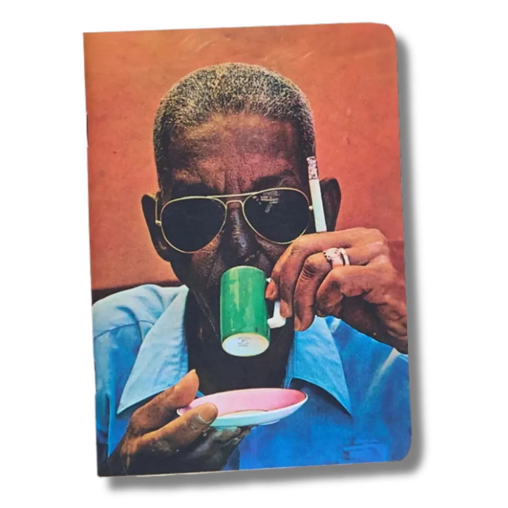 Capa do caderno Cartola da Entrelinhas, sem pauta, com arte exclusiva de artista brasileiro