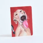 Caderno Vira-lata Caramelo da Entrelinhas, sem pauta, com arte exclusiva de artista brasileiro